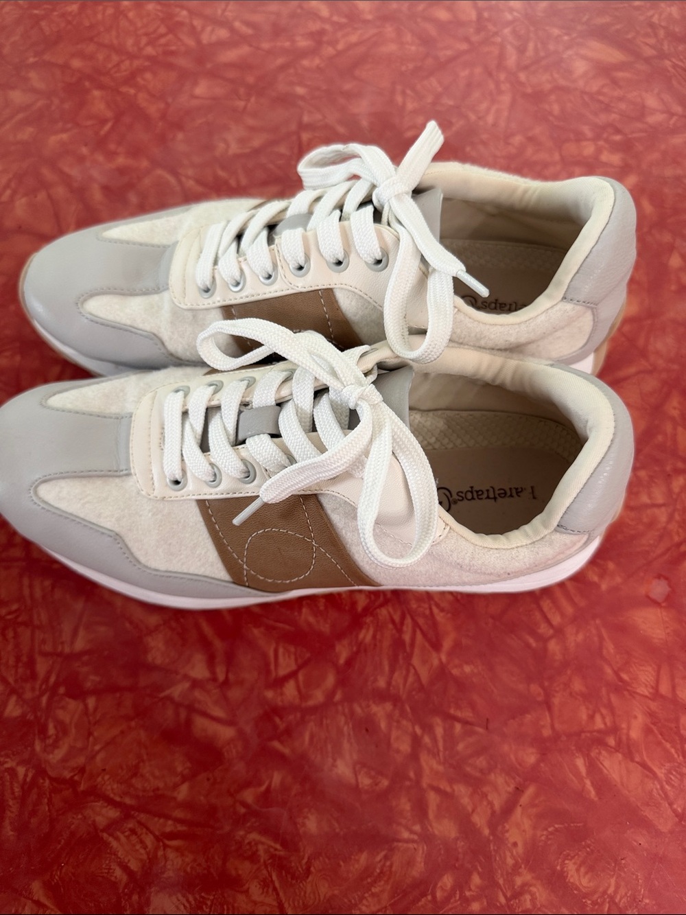 Women’s Casual Lace-Up Sneakers in White and Tan